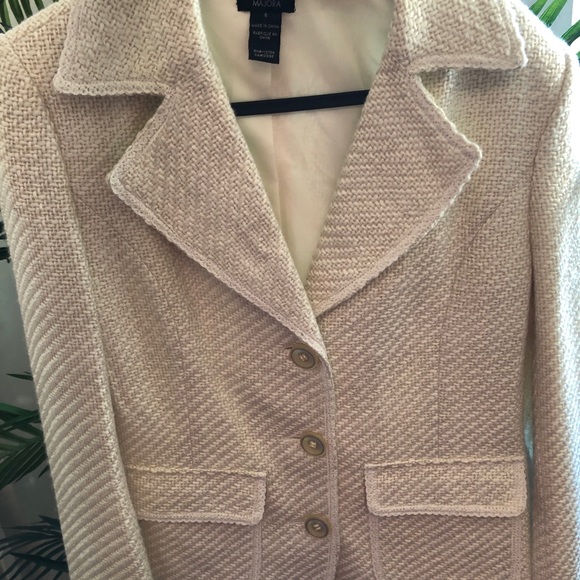 Kawaii Off-white Vintage Blazer with Lace lining - Picture 3 of 7